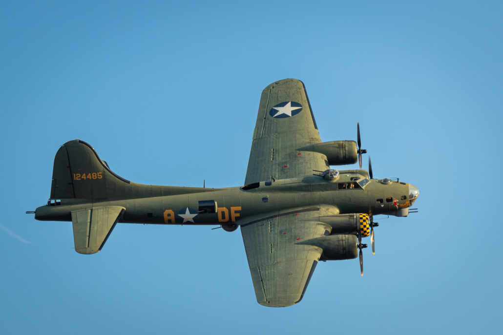 Boeing B-17 Flying Fortress "Sally B"